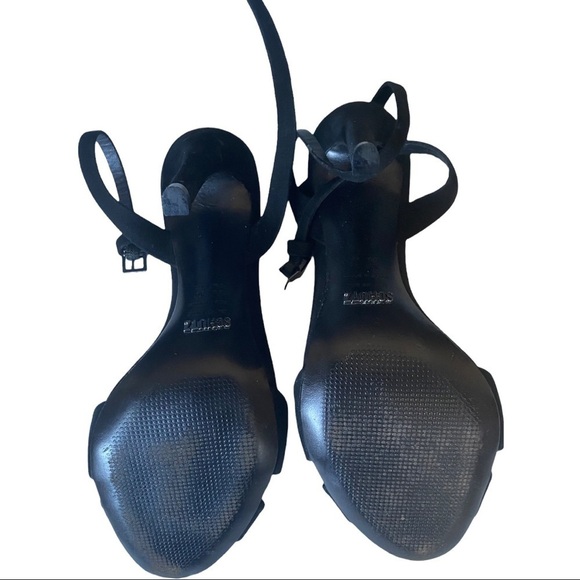 Schutz black heels - Picture 3 of 8